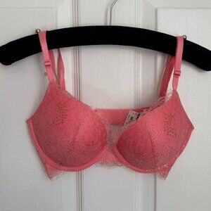 Victoria's Secret NWT 32D Very Sexy Coral and Gold Lace Push Up Bra